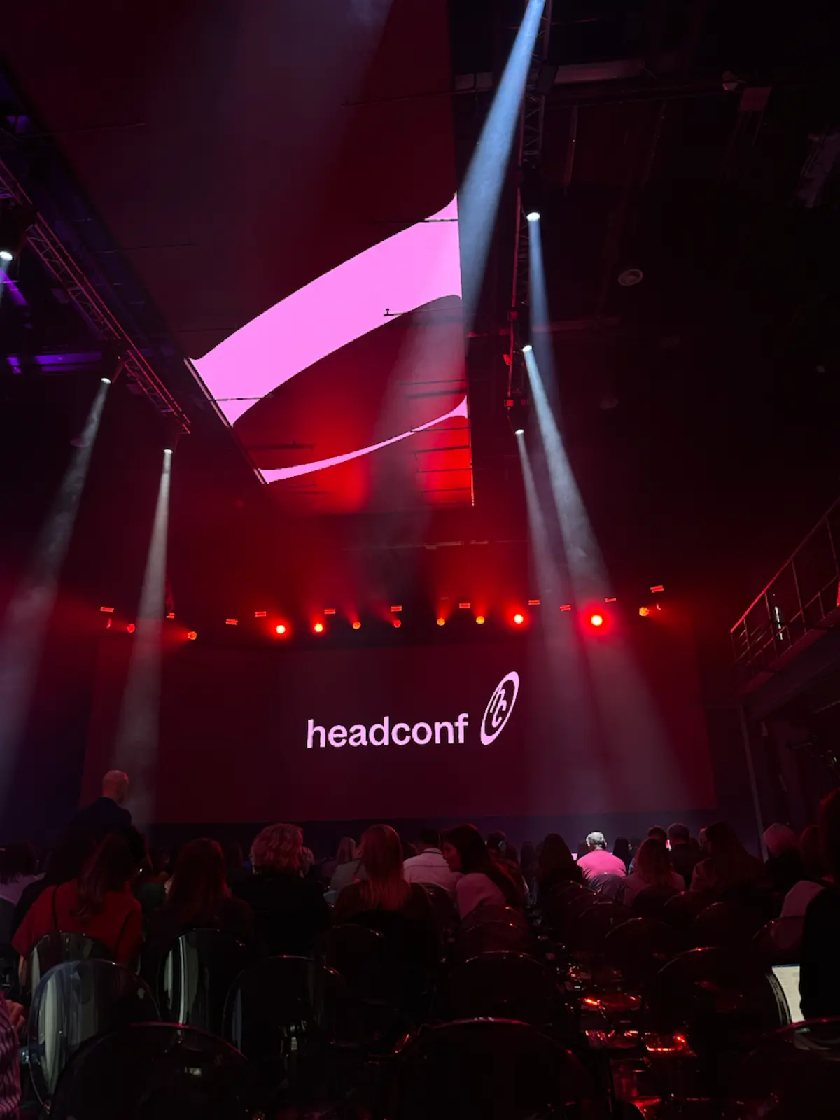 Конференция headconf2026 🔥 | Сетка — социальная сеть от hh.ru