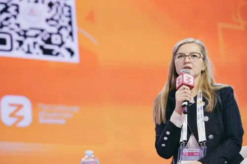 Алла Гришницина