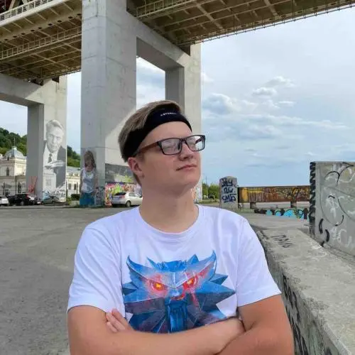 Артем Вандышев