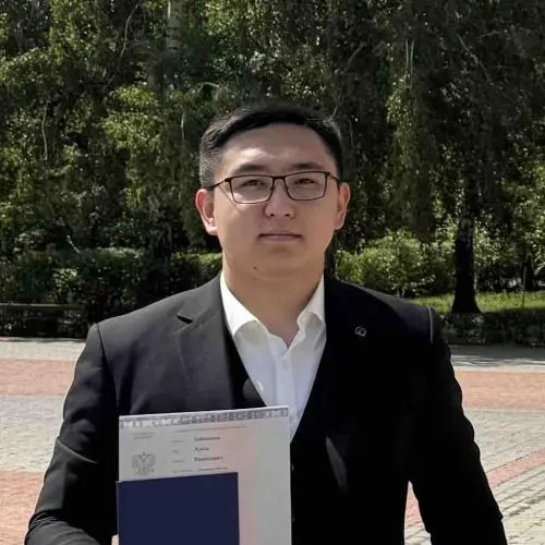 Адель Байниязов