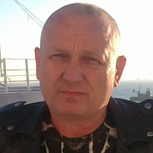 Александр Тихонов
