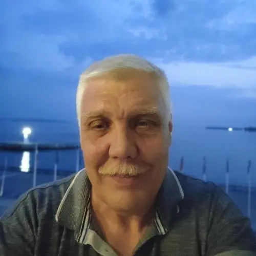 Михаил Воронин