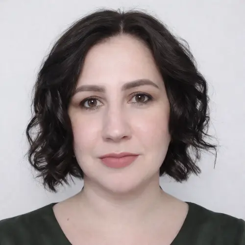 Ксения Кирякова