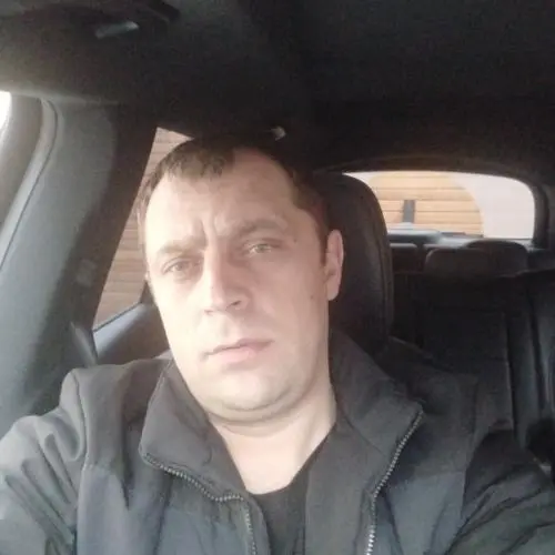 Олег Сотников