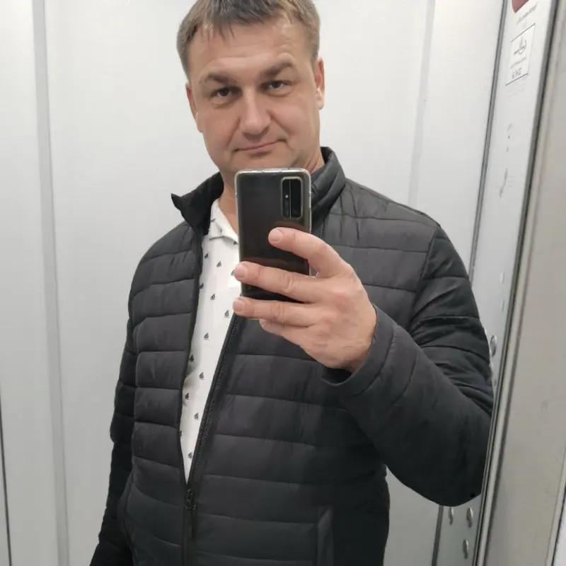 Андрей Живцов