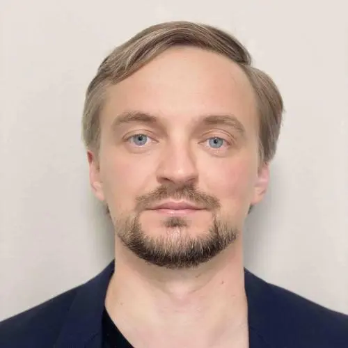 Дмитрий Слащев