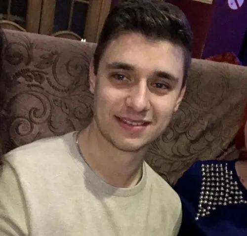Антон Богомолов