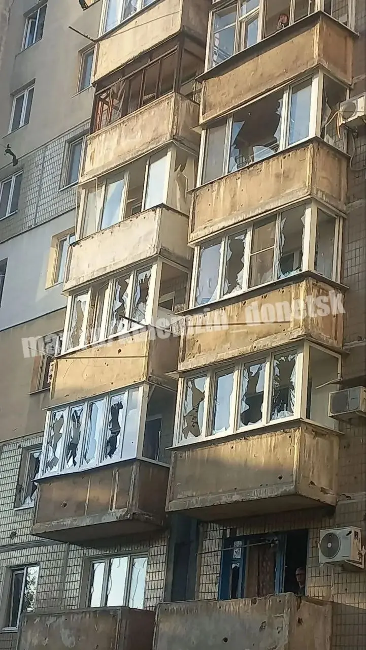 ⚡️ По поступившей информации, в результате атаки БПЛА в Киевском районе ранение получила женщина 1967 г.р.
⚫️ Пострадавшей оказана квалифицированная медицинская помощь | Сетка — социальная сеть от hh.ru