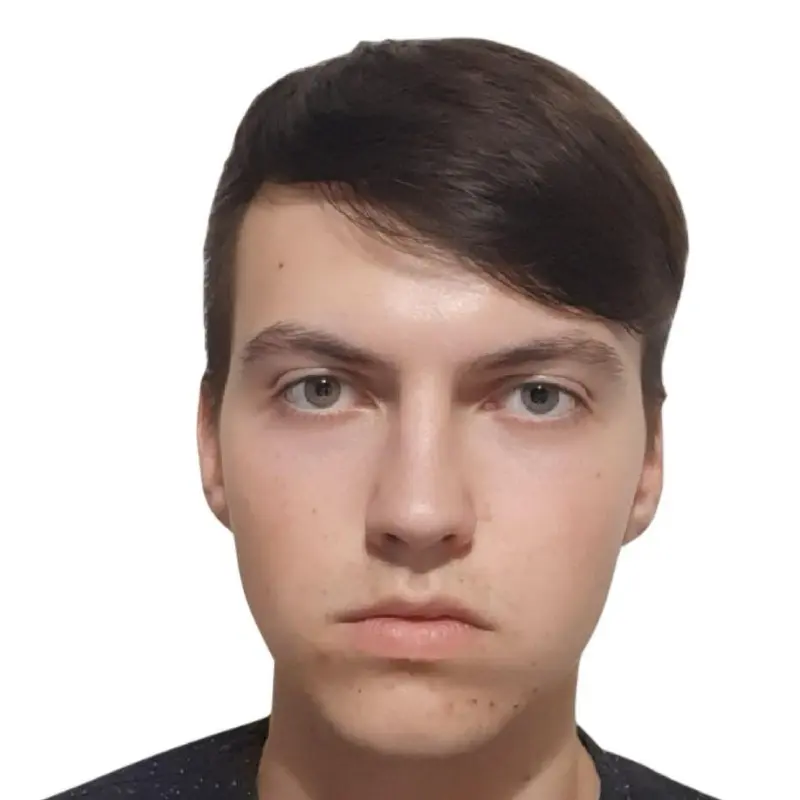 Андрей Лунин