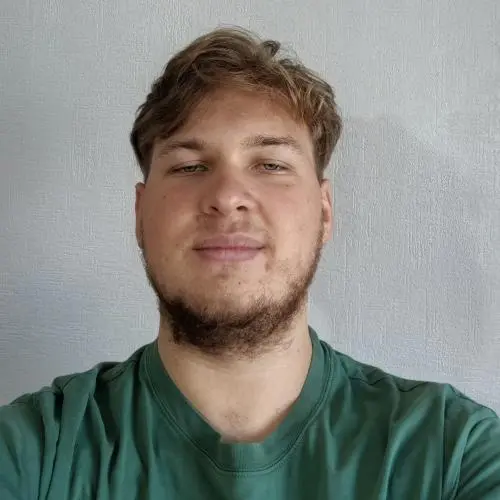Егор Макаров