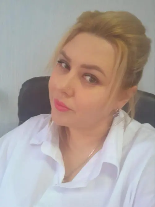 Юлия Лукст