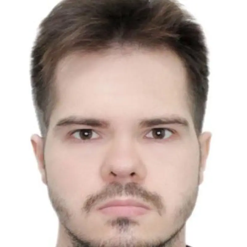 Михаил Медведев