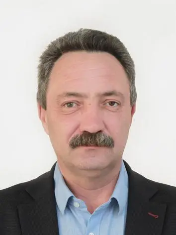 Олег Лузгин