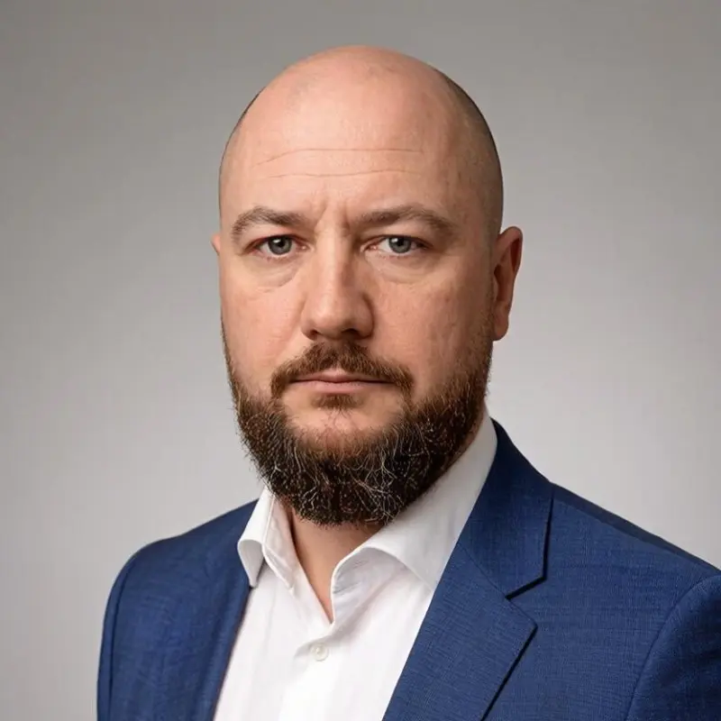 Максим Зубрилко
