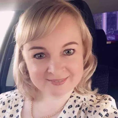 Елена Петрова