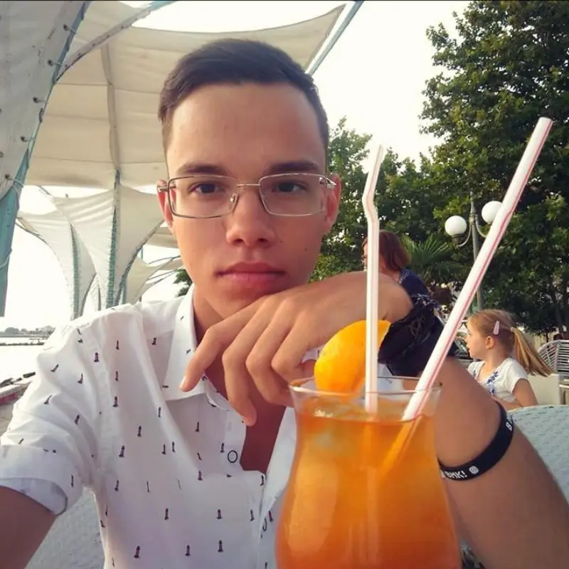 Даниил Андрианов