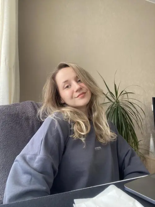 Юлия Постнова