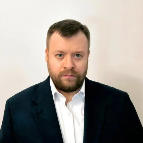Павел Тарасов