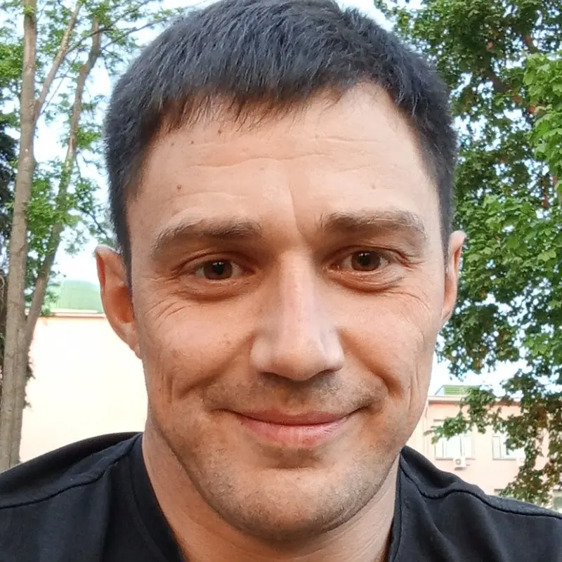 Максим Маркин