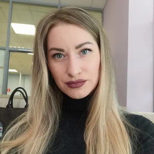 Юлия Околовская