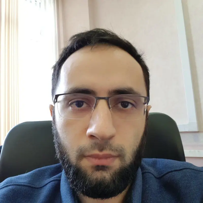 Ахмед Анам