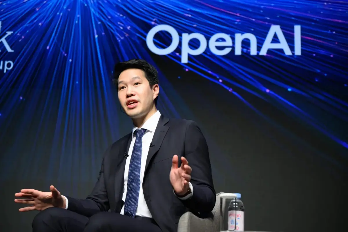 Спор вокруг увольнения членов команды безопасности OpenAI:
Недавний спор разразился в OpenAI после внезапного увольнения трех членов команды безопасности | Сетка — социальная сеть от hh.ru