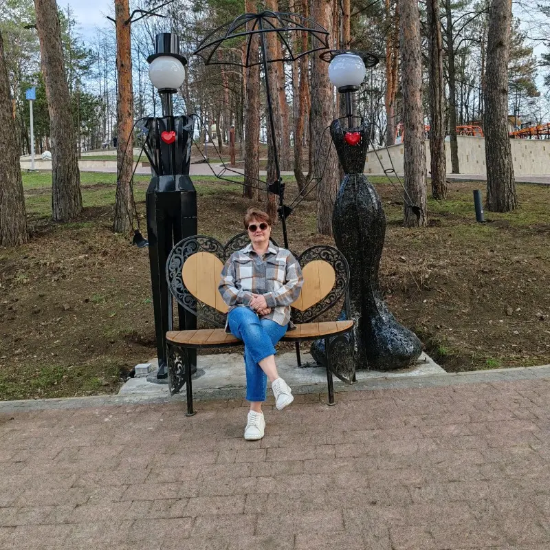Любовь ИВАНОВА