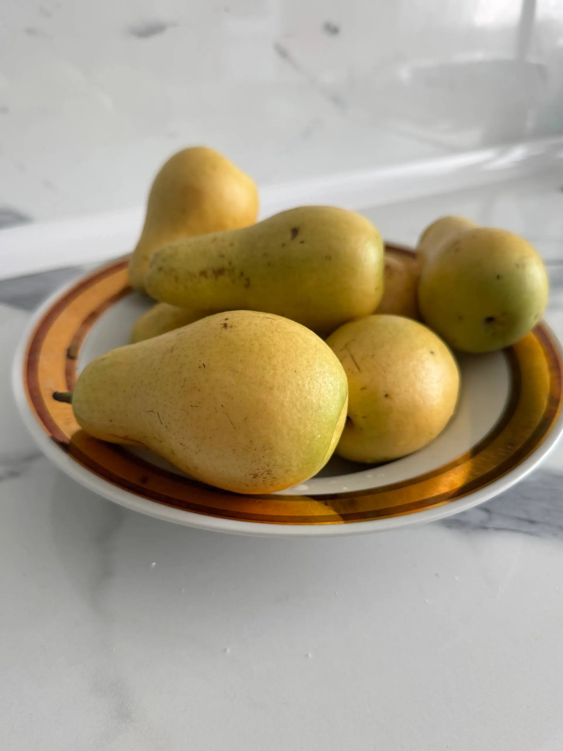 Какие вкусные домашние груши 🍐🔥Сочные
Только тут у родителей понимаешь, какие продукты в магазинах | Сетка — социальная сеть от hh.ru