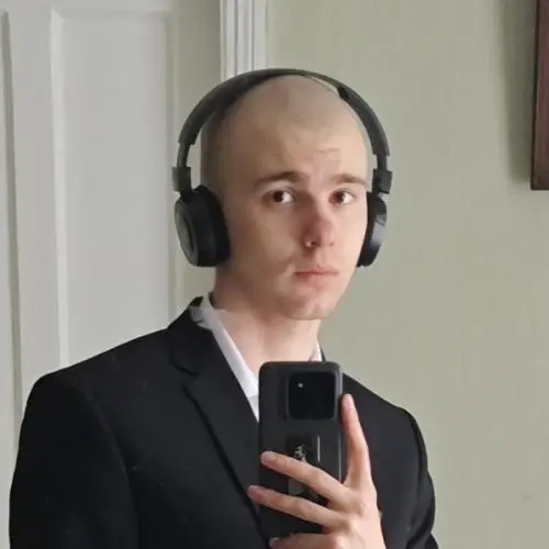 Уманец Дпниил