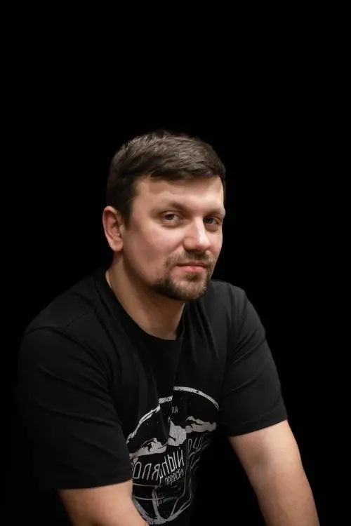 Артем Плешков