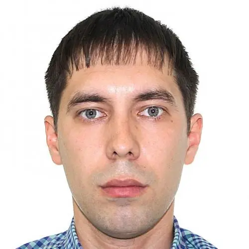 Дмитрий Молянов