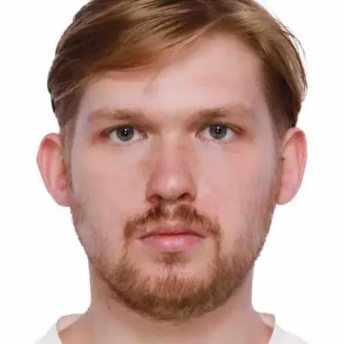 Денис Соломахин