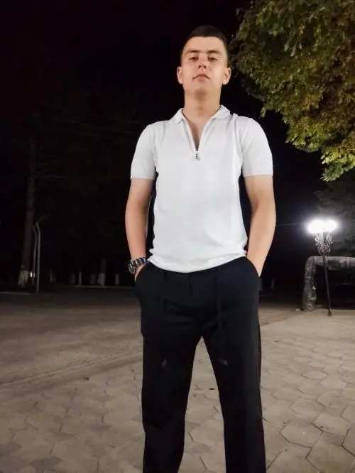 Данил Сакаев