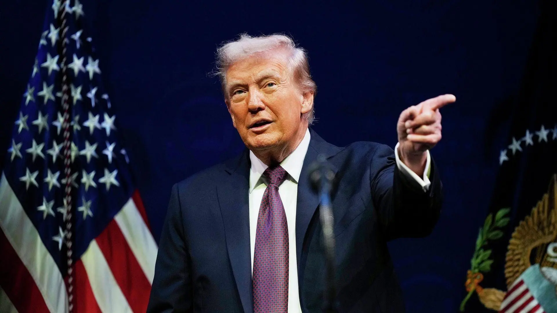 Трамп о Путине и Зеленском: жёсткая неприязнь и мир 🇺🇸🤝 | Сетка — социальная сеть от hh.ru
