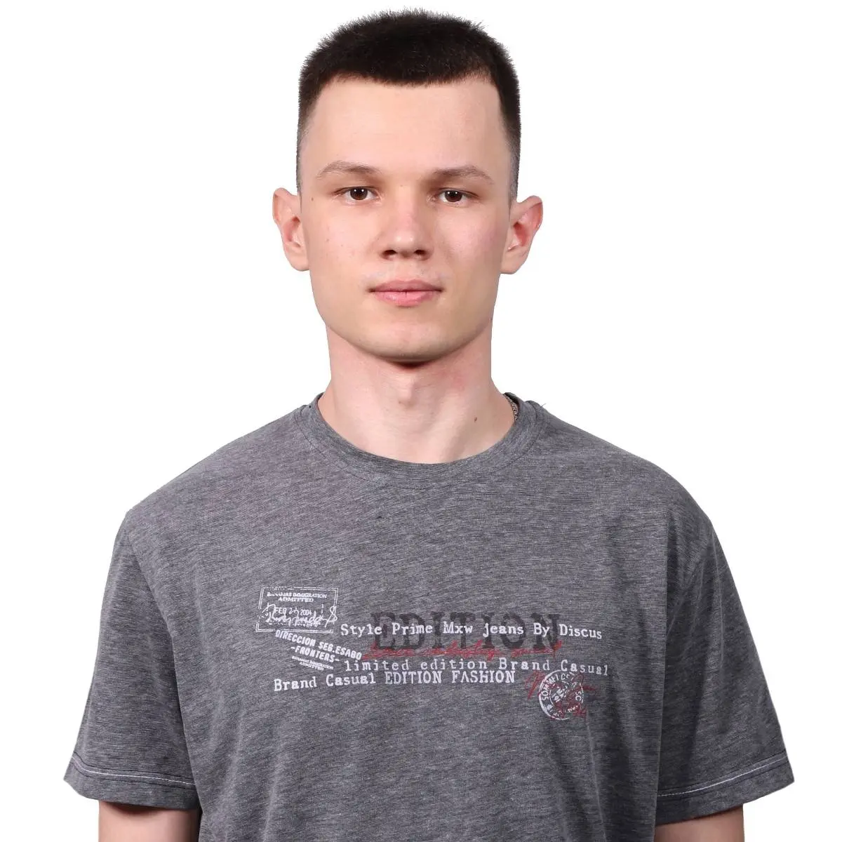 Виктор Тихонов