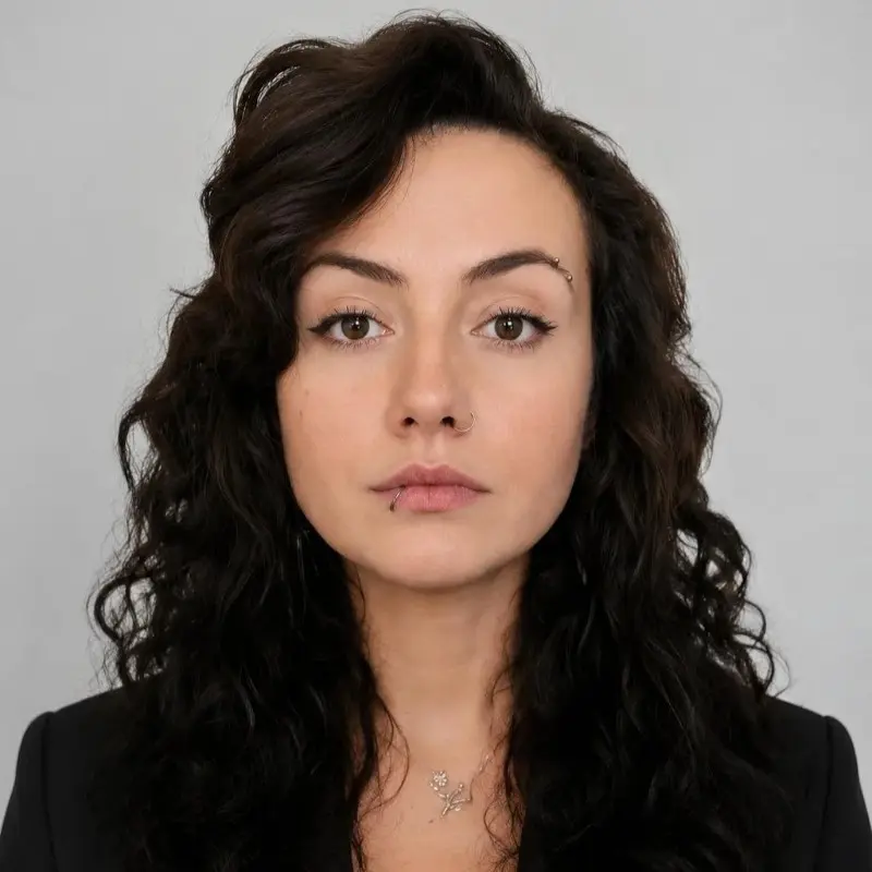 Анна Апрель