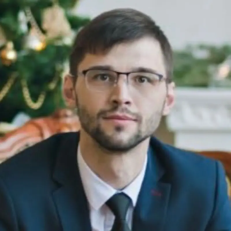 Денис Спиридонов