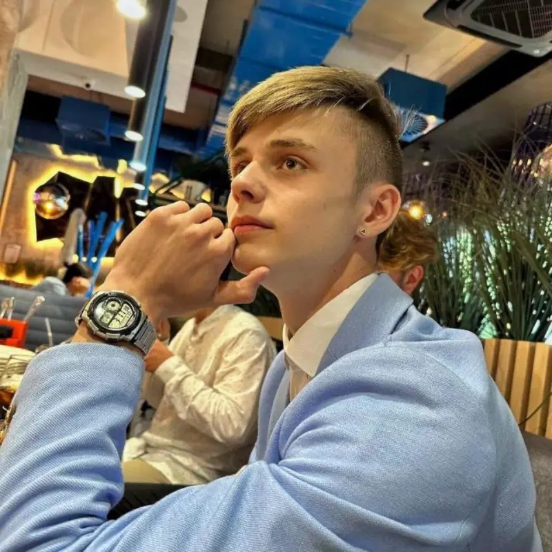 Максим Ермаков