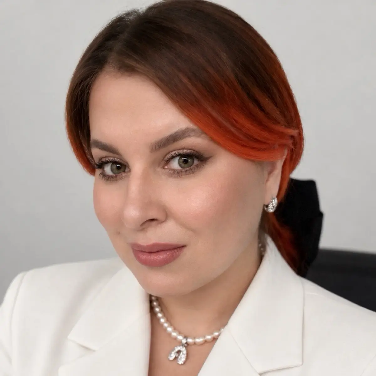 Александра Айзикович