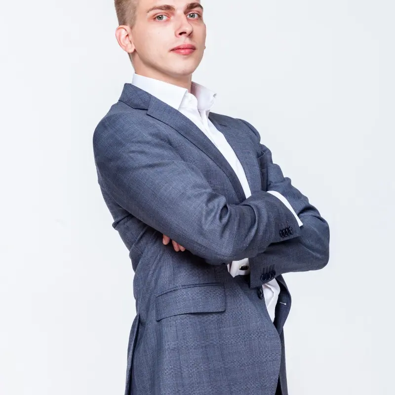 Евгений Гусев