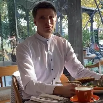 Артем Галкин