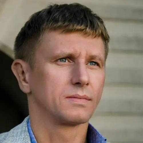 Василий Самохвалов