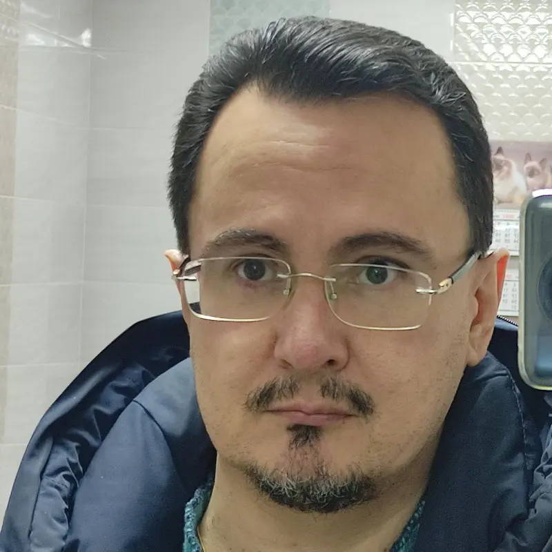 Эмиль Бахт