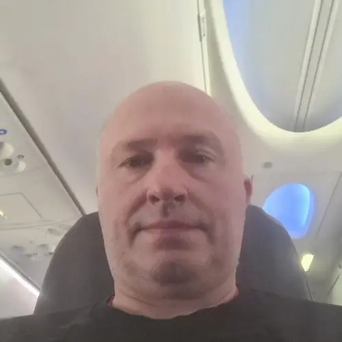 Андрей Гущин