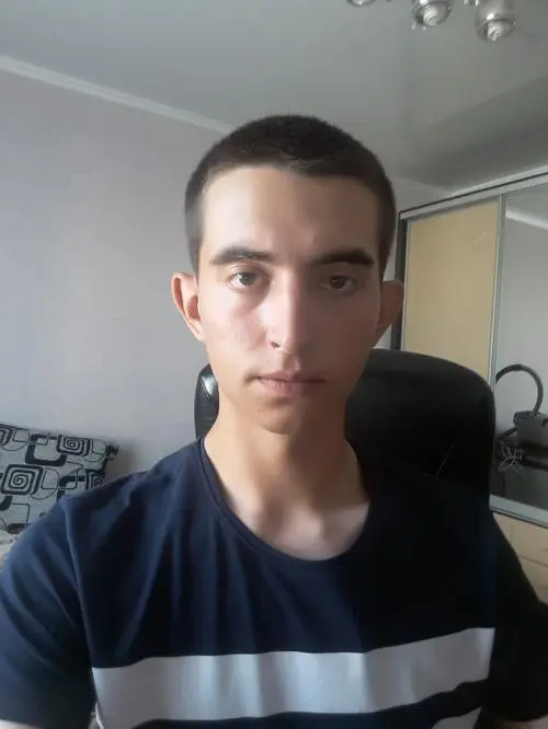 Олег Полозов