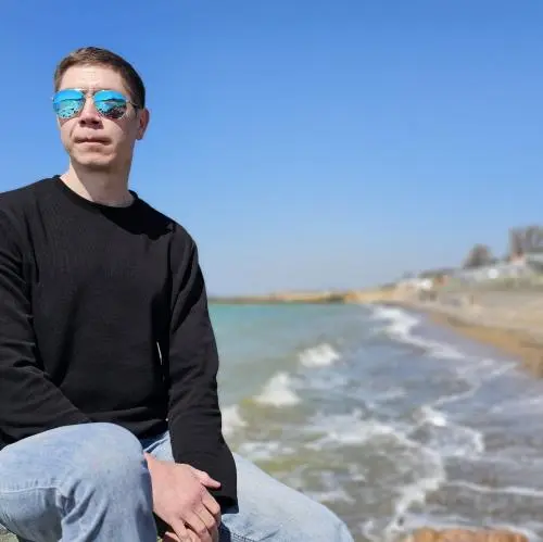 Евгений Столяров