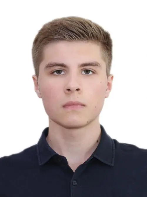 Максим Левушкин