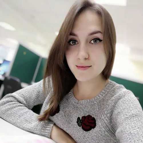 Алёна Любых