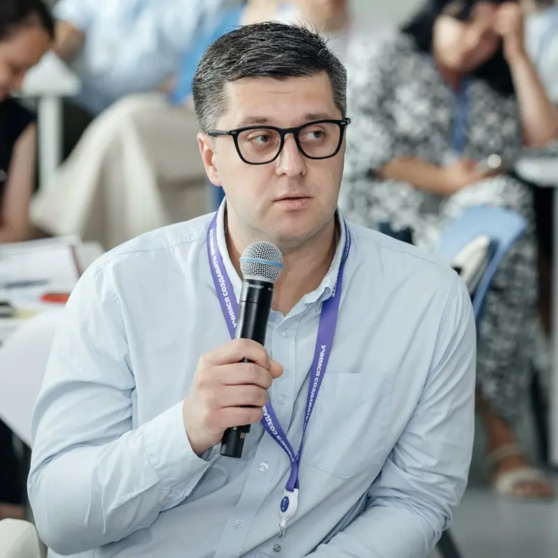 Алексей Ларин