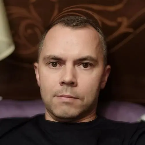 Дмитрий Романов